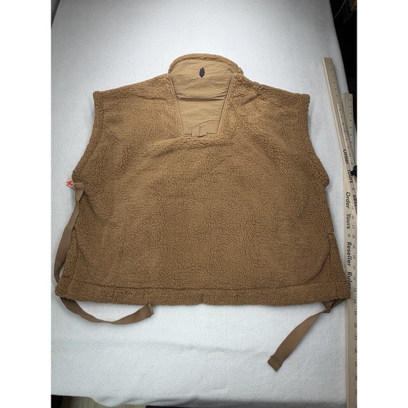 Free People Movement Scout It Out Fleece Vest Women's Small Twig Honey NWT - Picture 3 of 11